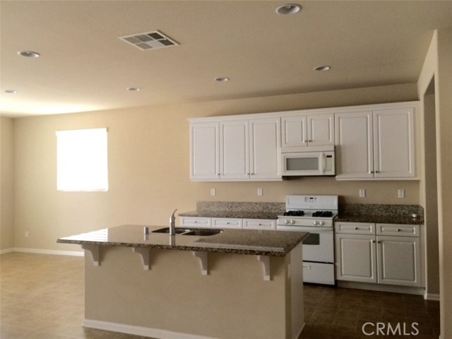 Image 6 of 21 For 5927 Berryhill Drive