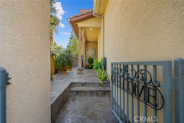 25542 Via Ventana, Valencia CA: https://media.crmls.org/medias/d6b61263-2f0f-4485-84cd-ec79ada41c3c.jpg
