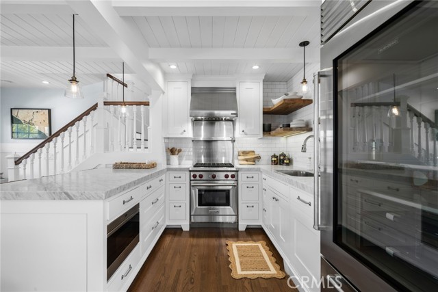 Detail Gallery Image 9 of 36 For 420 Acacia, Corona Del Mar,  CA 92625 - 3 Beds | 2 Baths