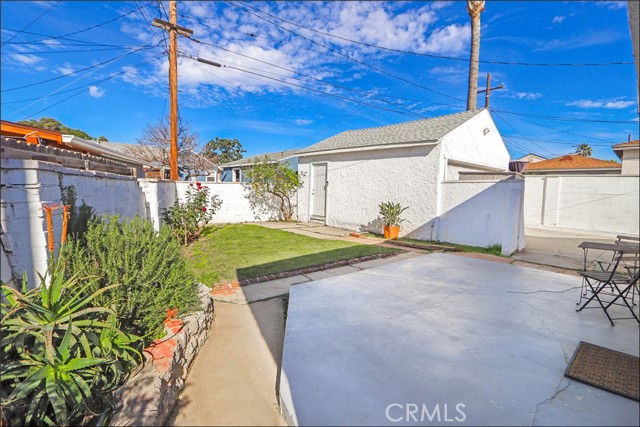 Detail Gallery Image 29 of 41 For 2153 W 111th, Los Angeles,  CA 90047 - 4 Beds | 2 Baths