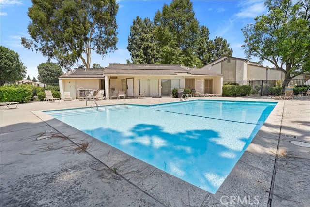 15218 Campus Park Drive, Moorpark CA: https://media.crmls.org/medias/d6b89420-0347-431f-9b0d-8230264c9c91.jpg
