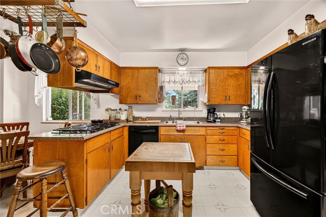 7012 State Hwy 32, Orland CA: https://media.crmls.org/medias/d6b93e1c-d8bb-40b4-bbc5-4ca9f2a0926f.jpg