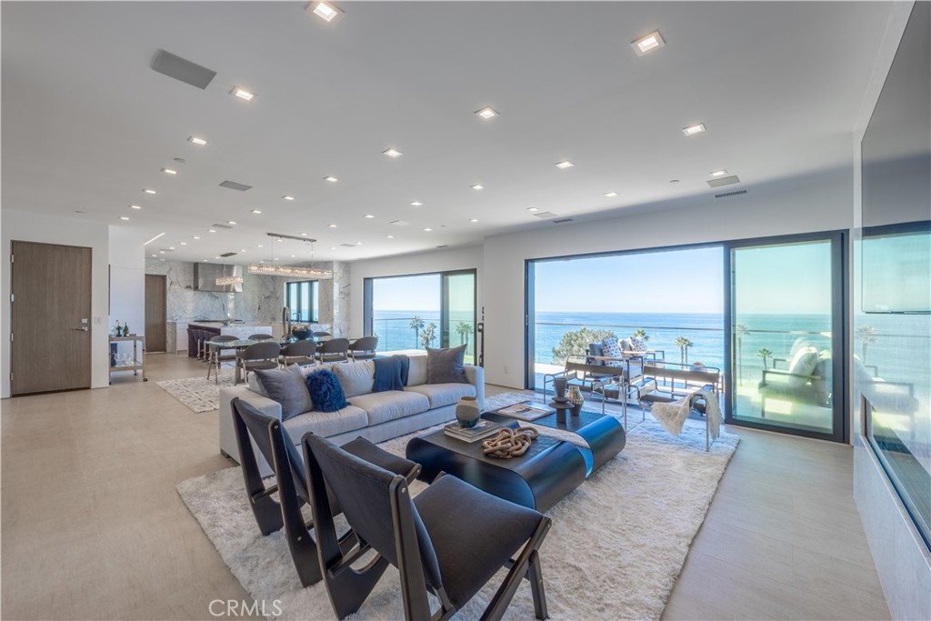 31131 Monterey St, Laguna Beach, CA 92651