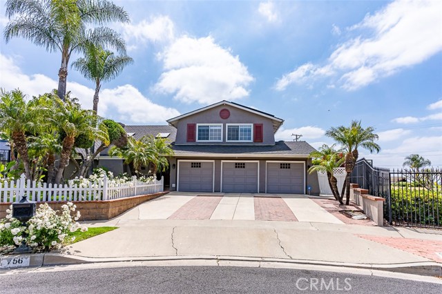 756 N Malden Avenue, Fullerton CA: https://media.crmls.org/medias/d6b9d38c-2363-461c-96fb-b1057847f982.jpg