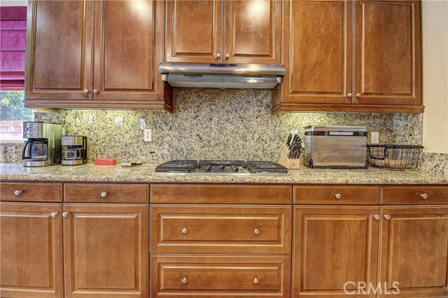 13033 Ridge Route Road, Riverside CA: https://media.crmls.org/medias/d6bae07a-31cc-4845-b1e0-f5425a2e9018.jpg
