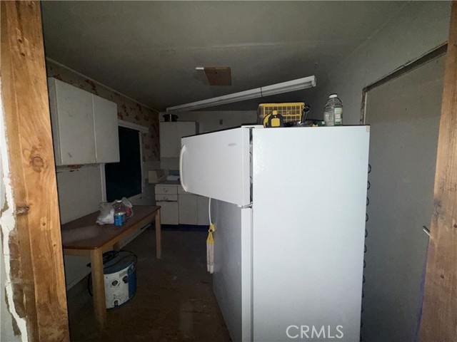 Detail Gallery Image 12 of 15 For 82480 3rd, Trona,  CA 93562 - 5 Beds | 3 Baths