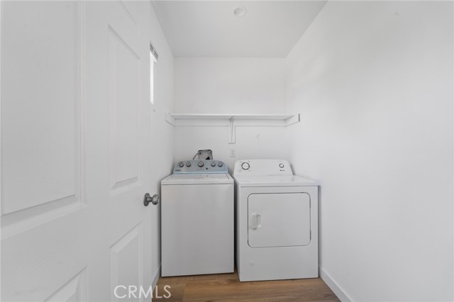 18656 Runnymede Street, Reseda CA: https://media.crmls.org/medias/d6bb5ed8-e4b8-4495-b20b-04e23e2d800a.jpg
