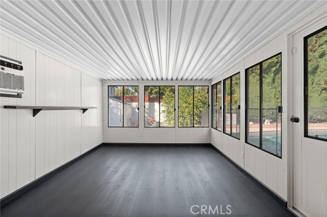 Detail Gallery Image 28 of 40 For 6417 Graves, Lake Balboa,  CA 91406 - 3 Beds | 2 Baths