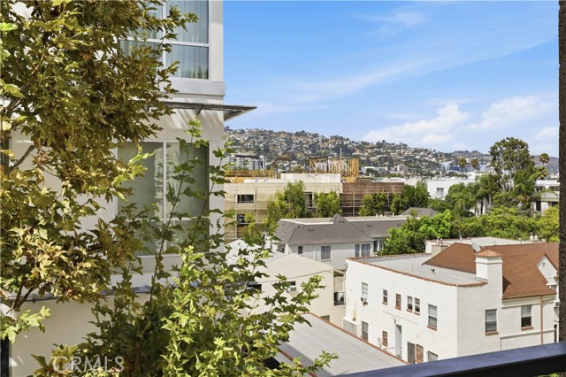 450 N Palm Dr Unit: 407