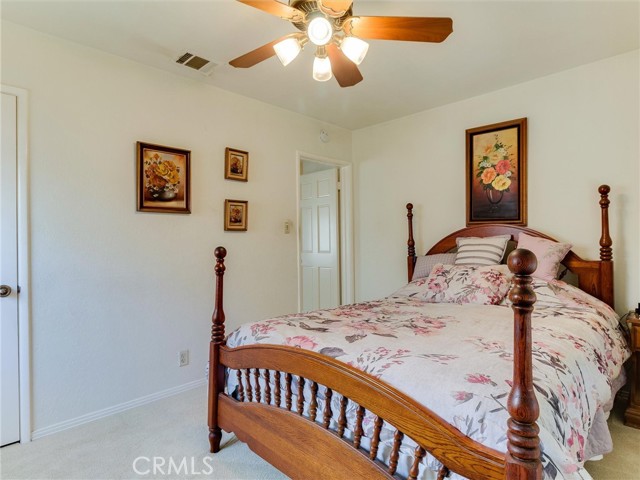 Detail Gallery Image 27 of 39 For 4856 Lomina Ave, Lakewood,  CA 90713 - 3 Beds | 1 Baths