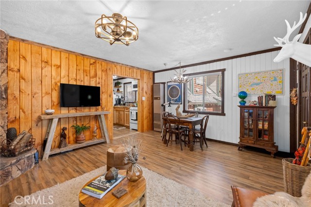 Detail Gallery Image 13 of 28 For 266 Victoria Ln, Sugarloaf,  CA 92386 - 1 Beds | 1/1 Baths