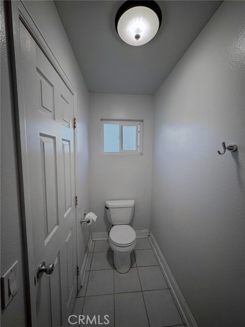 Detail Gallery Image 14 of 18 For 2818 Oak Creek Dr #C,  Ontario,  CA 91761 - 2 Beds | 2/1 Baths