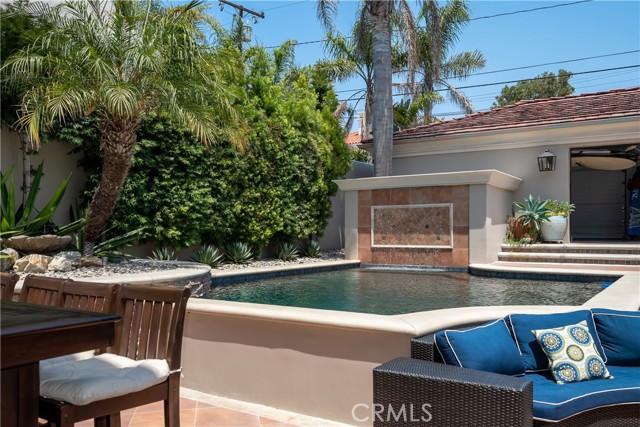 Landscaped Rear Yard