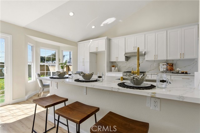 Detail Gallery Image 11 of 29 For 9602 Ives, Bellflower,  CA 90706 - 4 Beds | 3 Baths