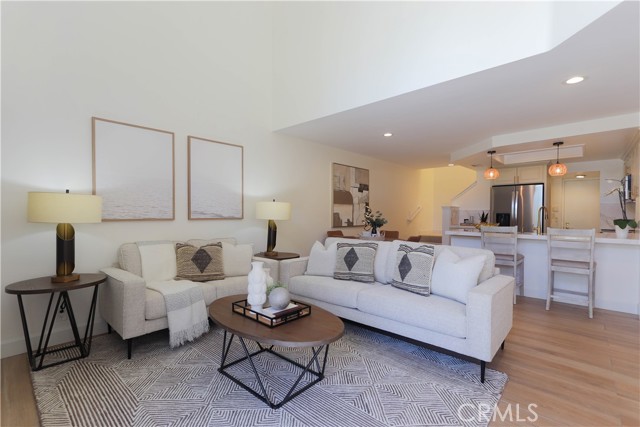 45 Corsica Drive, Newport Beach CA: https://media.crmls.org/medias/d6bf5867-669b-45fd-b16f-fbfaddd61ca3.jpg