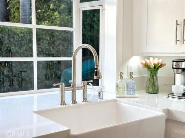 Detail Gallery Image 22 of 59 For 26261 Veva Way, Calabasas,  CA 91302 - 4 Beds | 2 Baths