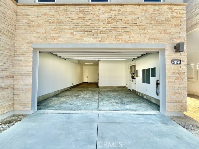 Detail Gallery Image 24 of 29 For 27526 Elderberry Dr, Valencia,  CA 91381 - 5 Beds | 5/1 Baths