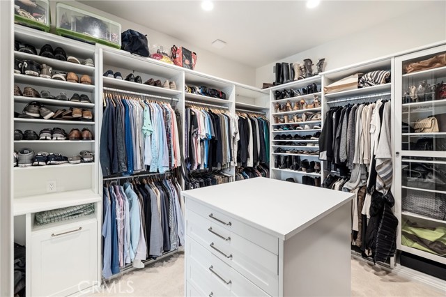 550 Helberta Avenue, Redondo Beach, California 90277, 5 Bedrooms Bedrooms, ,3 BathroomsBathrooms,Residential,Sold,Helberta,SB21204332