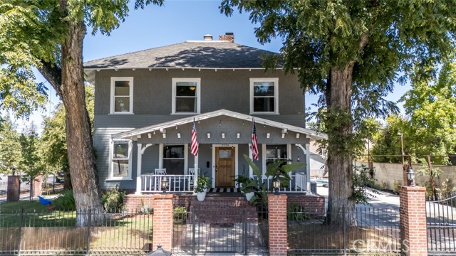 Detail Gallery Image 26 of 60 For 2124 20th St, Bakersfield,  CA 93301 - 4 Beds | 3/1 Baths