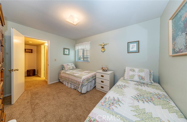 Detail Gallery Image 16 of 41 For 40505 Saddleback Rd, Bass Lake,  CA 93604 - 3 Beds | 2/1 Baths