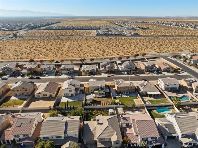 Detail Gallery Image 34 of 35 For 13039 Woodhill St, Victorville,  CA 92392 - 3 Beds | 3 Baths