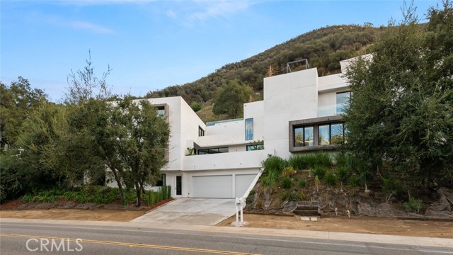 158 Bell Canyon Road, Bell Canyon CA: https://media.crmls.org/medias/d6c476c3-8581-4d45-9a34-f8db5707f3ee.jpg