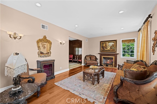 Detail Gallery Image 7 of 41 For 9 Zanja Ln, Bell Canyon,  CA 91307 - 4 Beds | 4/1 Baths