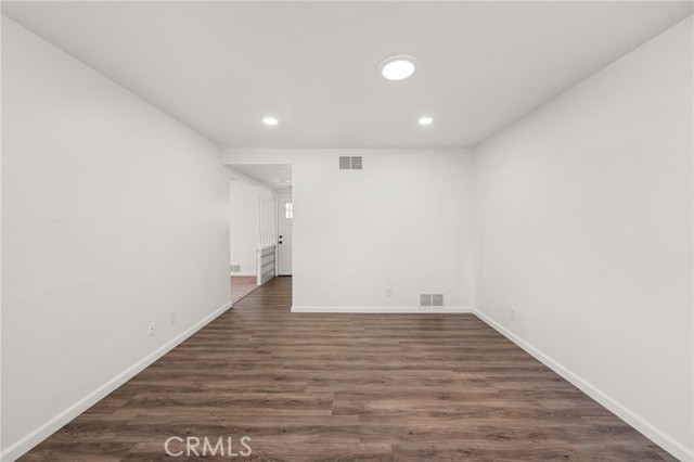 3221 W Jacinto View Rd, Banning CA: https://media.crmls.org/medias/d6c54897-7c2c-45f0-9495-8e4d5f2a41d5.jpg