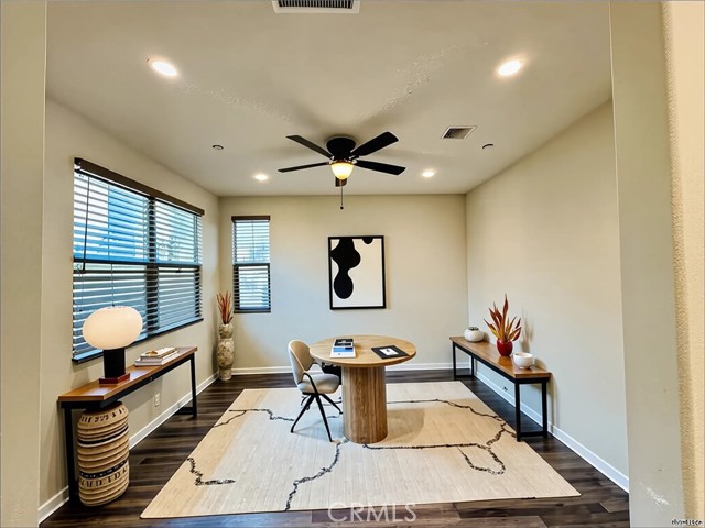 7457 Channel View Street, Chino CA: https://media.crmls.org/medias/d6c67ff2-b16e-4c2e-8336-24b4e19dda3e.jpg