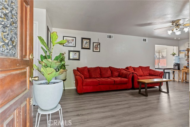 1510 High Street, Atwater CA: https://media.crmls.org/medias/d6c7444a-249a-486a-8fae-061753f812c1.jpg