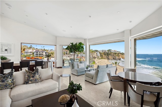 88 Emerald, Laguna Beach CA: https://media.crmls.org/medias/d6c8410f-79d7-43df-9f09-9f89b42cc129.jpg
