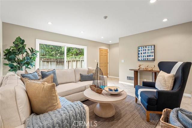 1806 Spreckels Lane, Redondo Beach, California 90278, 2 Bedrooms Bedrooms, ,2 BathroomsBathrooms,Residential,For Sale,Spreckels,SB25031591