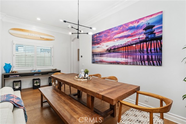 117 Alabama Street, Huntington Beach CA: https://media.crmls.org/medias/d6c8a873-7383-48f0-834c-7325fffa6475.jpg