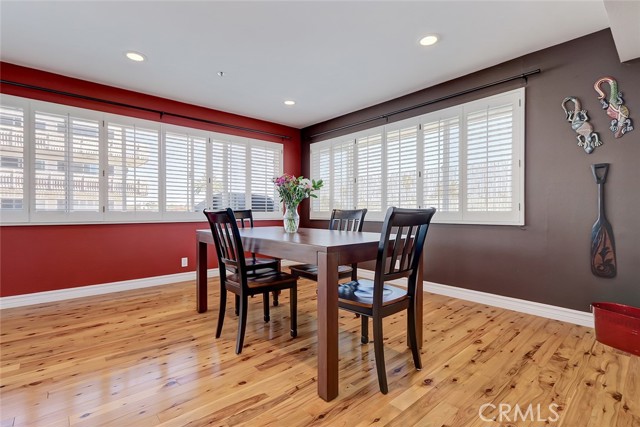 Formal dining room