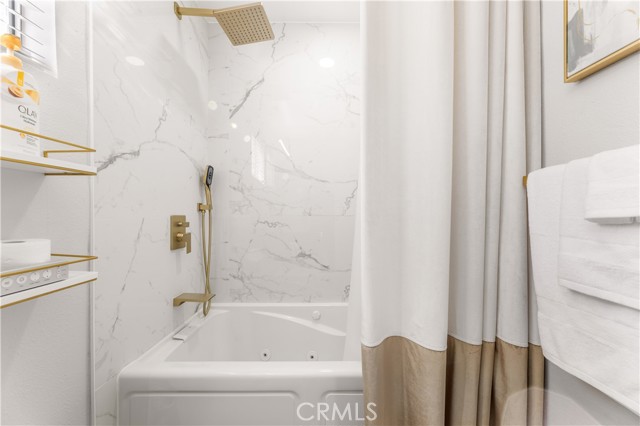 Detail Gallery Image 33 of 53 For 430 E Spruce #65,  Inglewood,  CA 90301 - 2 Beds | 2/1 Baths