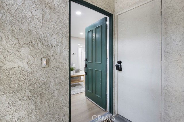 Detail Gallery Image 20 of 29 For 155 S Poplar Ave #17,  Brea,  CA 92821 - 2 Beds | 2 Baths