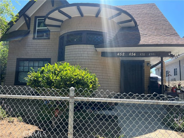 Detail Gallery Image 1 of 13 For 452 S St Louis St, Los Angeles,  CA 90033 - – Beds | – Baths