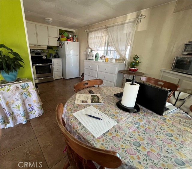 Detail Gallery Image 5 of 13 For 16707 Garfield Ave #1806,  Paramount,  CA 90723 - 2 Beds | 1 Baths