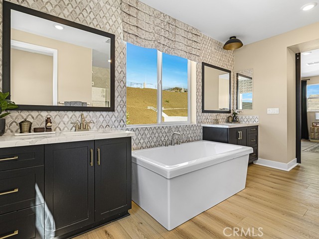 Detail Gallery Image 27 of 45 For 30110 Crestline Court, Castaic,  CA 91384 - 4 Beds | 3/1 Baths