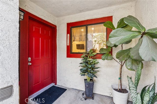 876 SAN PABLO Way, Duarte CA: https://media.crmls.org/medias/d6cd3392-e672-4557-b095-7bf063ddd2bb.jpg