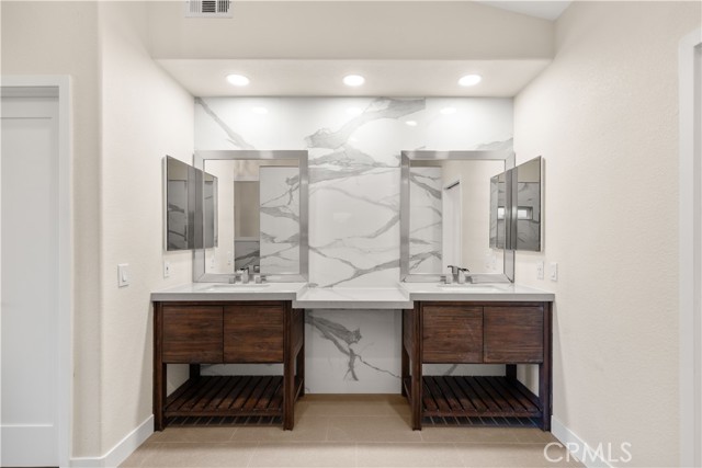 31832 Poole Court, Temecula CA: https://media.crmls.org/medias/d6cdb73f-6ddf-4e0b-84dc-5e0433224d01.jpg