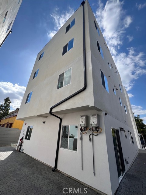 1218 Arapahoe St, Los Angeles CA: https://media.crmls.org/medias/d6cdcdd4-ceeb-411b-a8c6-a20362de6777.jpg