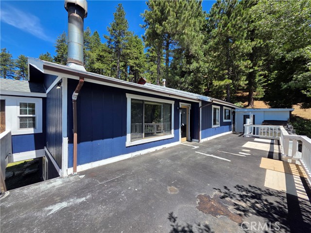 Detail Gallery Image 17 of 25 For 31510 Valley Ridge Dr, Running Springs,  CA 92382 - 4 Beds | 3 Baths