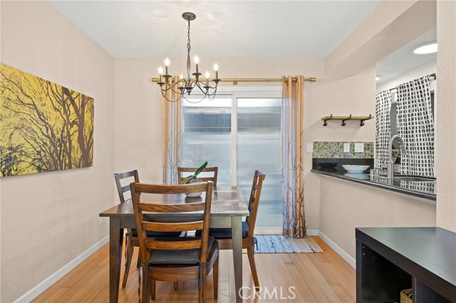 Detail Gallery Image 4 of 19 For 28654 Conejo View, Agoura Hills,  CA 91301 - 2 Beds | 1/1 Baths