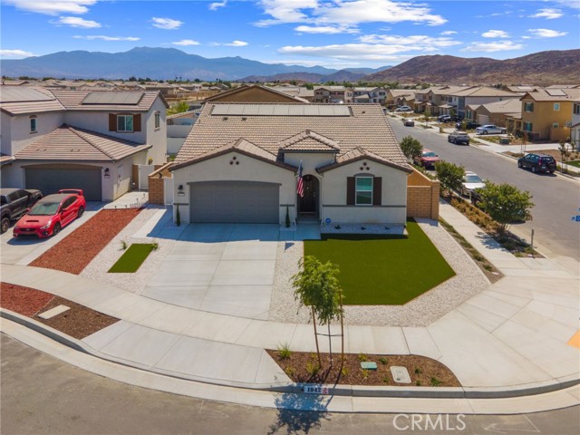 Detail Gallery Image 5 of 42 For 1942 Old Steel Way, Hemet,  CA 92545 - 3 Beds | 2 Baths