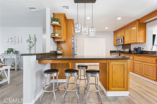 2951 S Plainfield Place, Ontario CA: https://media.crmls.org/medias/d6d0c342-e626-448f-90b2-4b912425b359.jpg