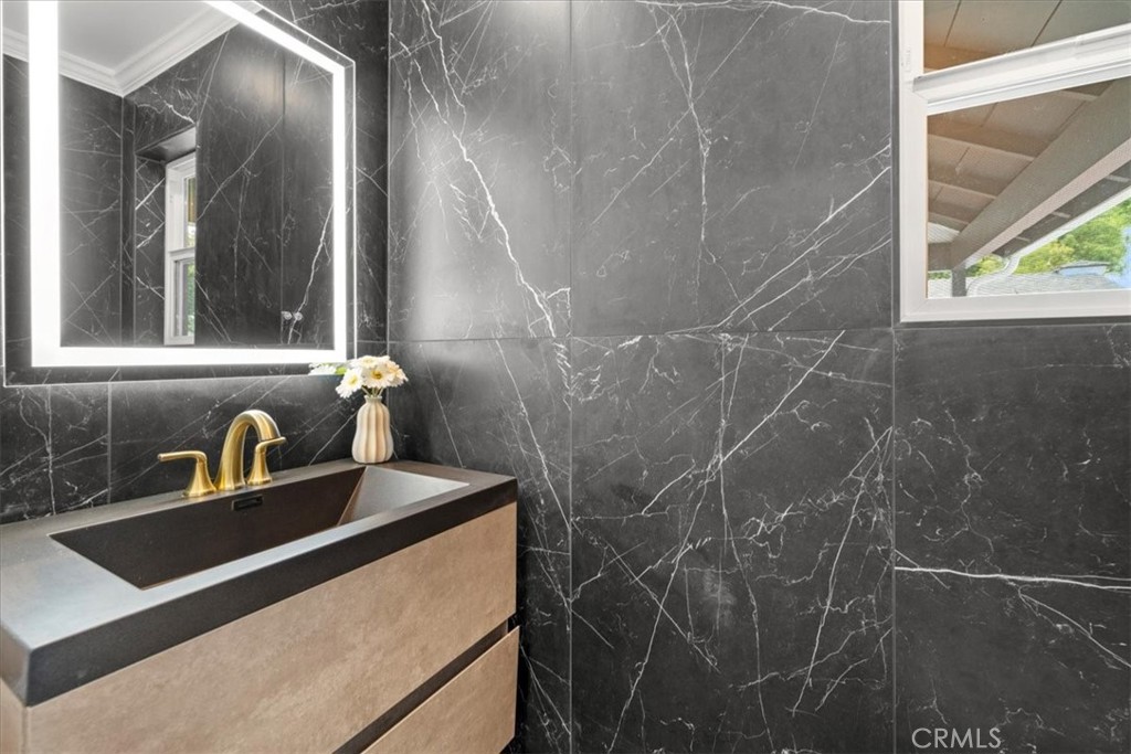 5815 Saloma AvenueSherman Oaks image #20