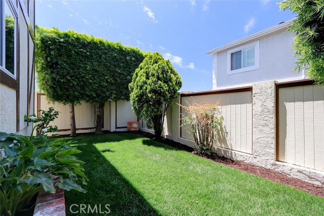 1917 Spreckels Lane, Redondo Beach, California 90278, 3 Bedrooms Bedrooms, ,2 BathroomsBathrooms,Residential,Sold,Spreckels,SB23042594