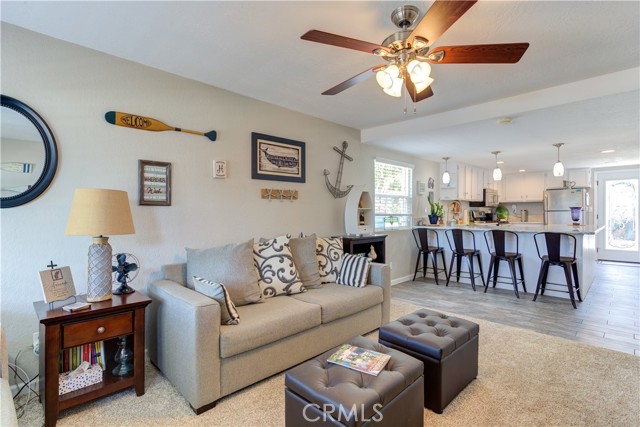 Detail Gallery Image 3 of 47 For 2360 Hemlock Ave, Morro Bay,  CA 93442 - 2 Beds | 1 Baths