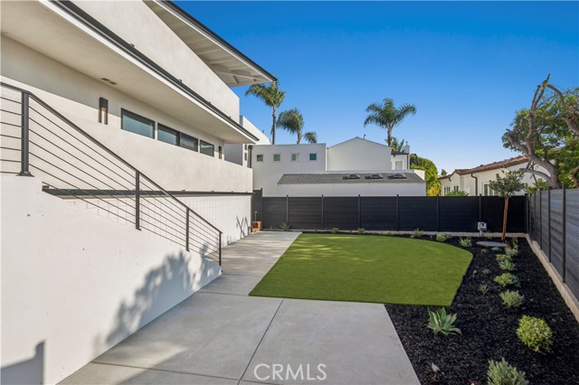 Detail Gallery Image 7 of 39 For 403 Serra Drive, Corona Del Mar,  CA 92625 - 3 Beds | 2/1 Baths